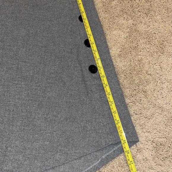 ZARA Beautiful Grey Asymmetrical Skirt with Large Side Buttons - Picture 10 of 11